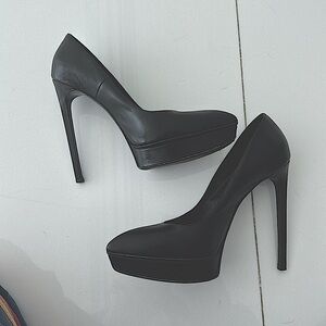 Saint Laurent Janis high heel 105 pumps in patent calf leather